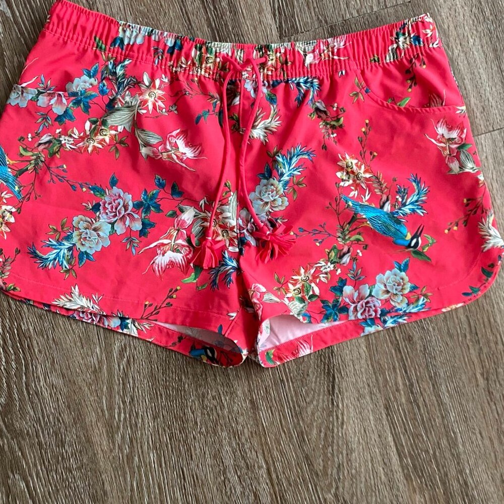 Johnny Was Unisex Malakye Shorts - Red Floral  Swim, Shorts or Board . Large